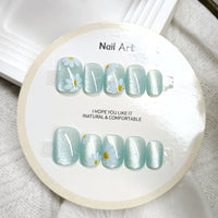 No.FP18 10pcs Light Green Cat's Eye Press-On Fingernails