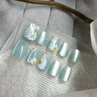 No.FP18 10pcs Light Green Cat's Eye Press-On Fingernails