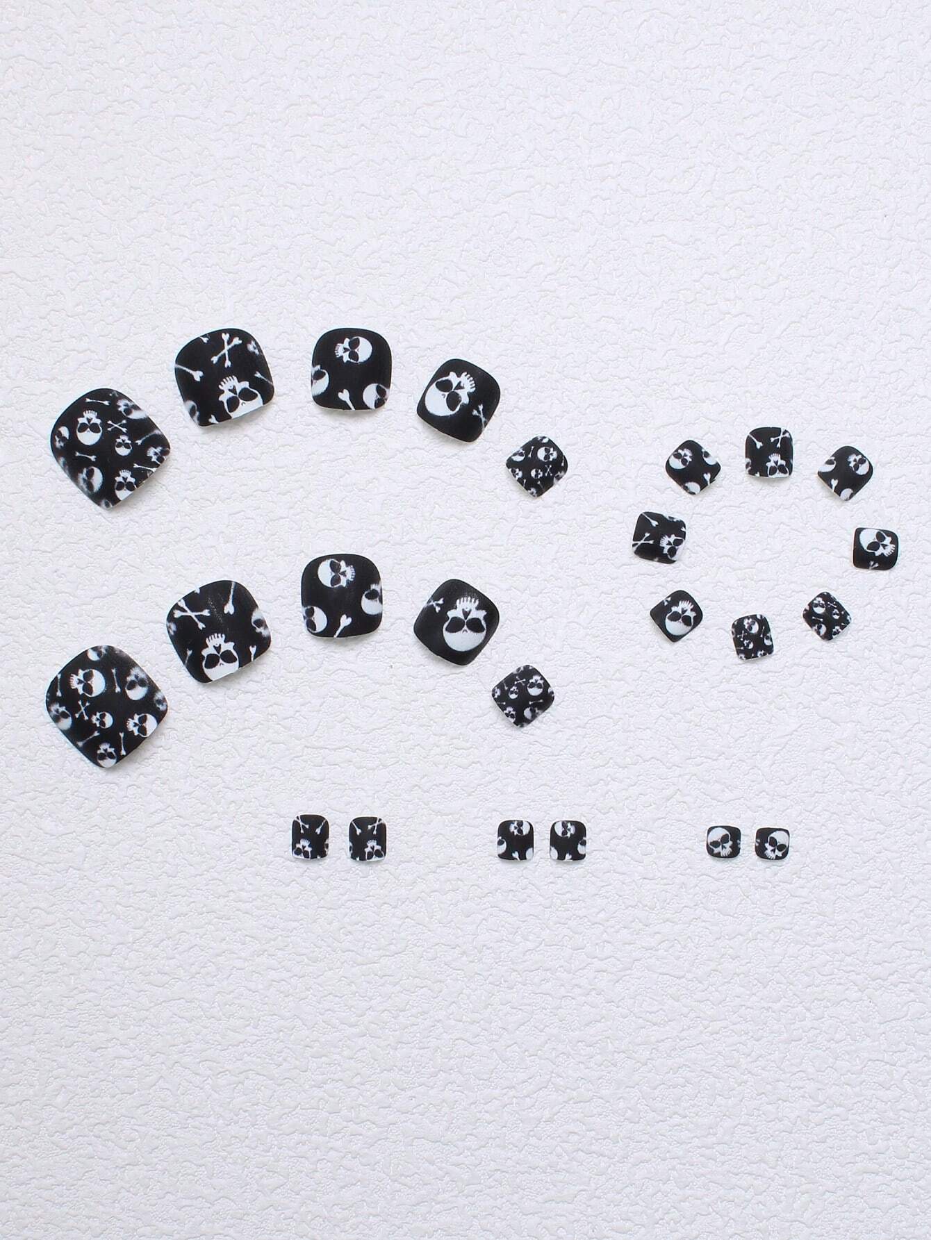 No.336 Halloween Skull Head Black & White Matte Design Toenails Patch 24pcs/Set
