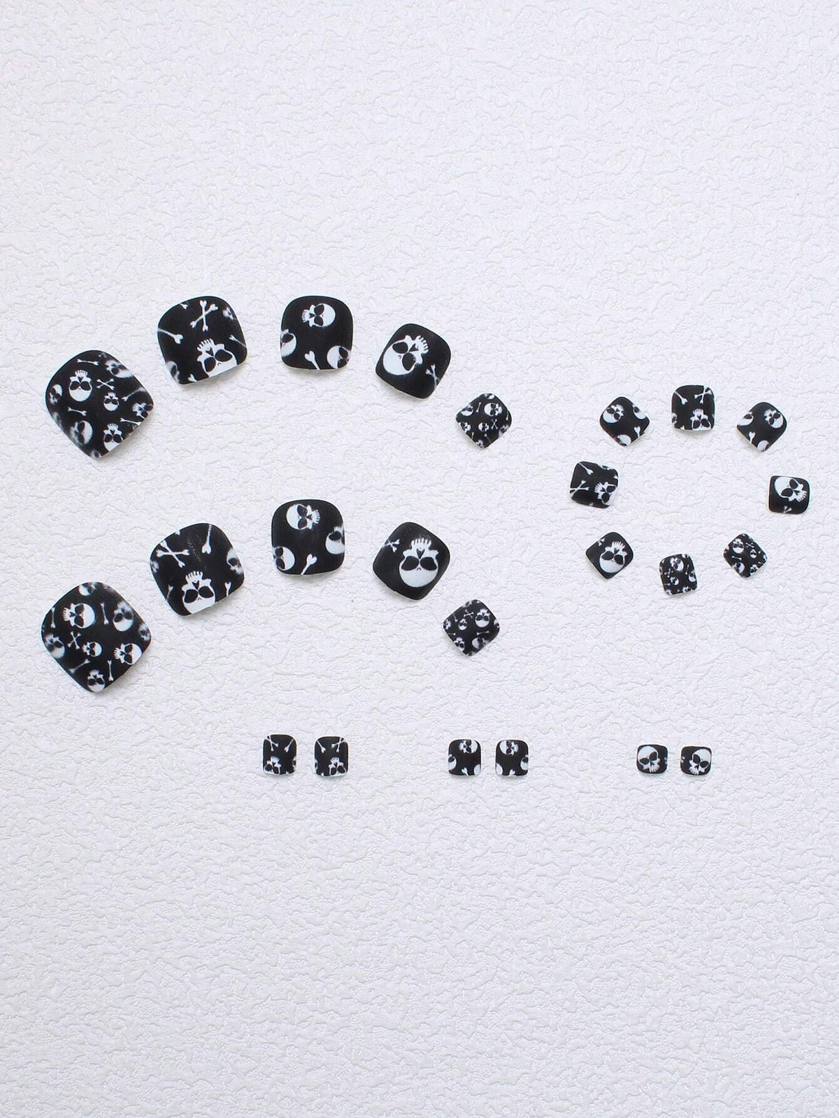 No.336 Halloween Skull Head Black & White Matte Design Toenails Patch 24pcs/Set