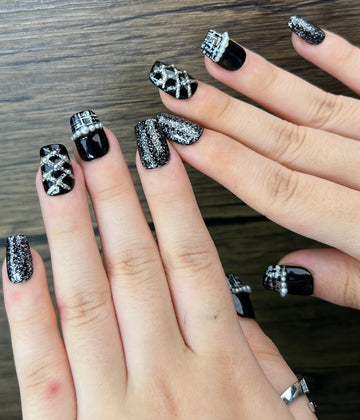 No.FP38  Black Hand Made Fingernails 10pcs