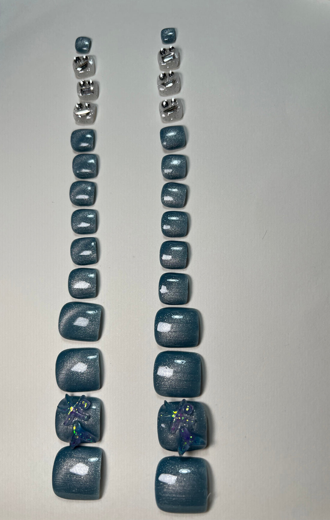 No.DT16  Blue Cat&