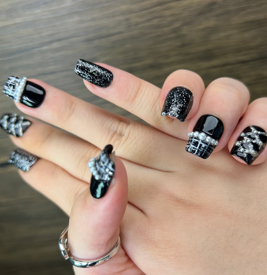 No.FP38  Black Hand Made Fingernails 10pcs