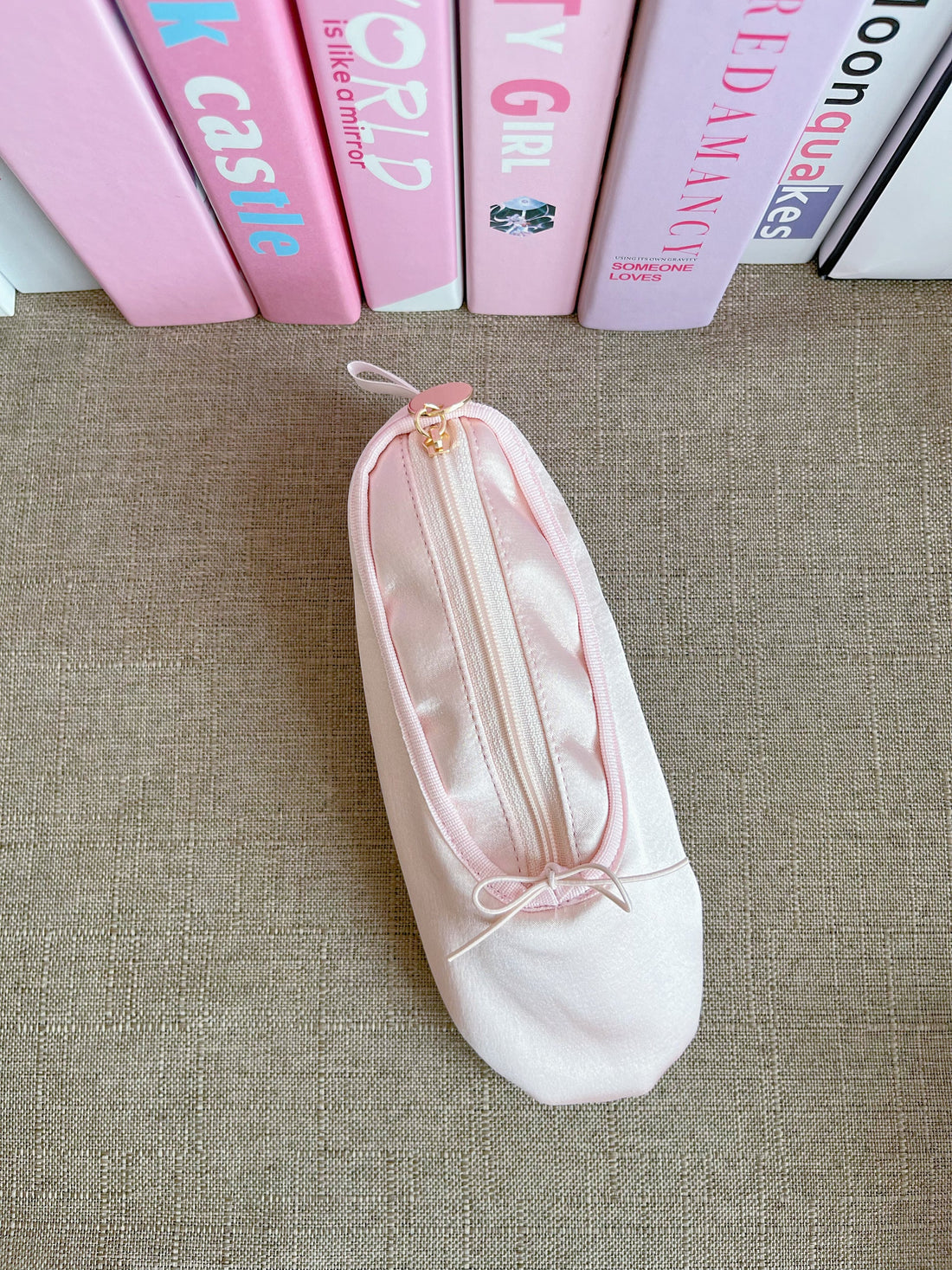 No.CB2 Ballet Shoe Makeup Bag