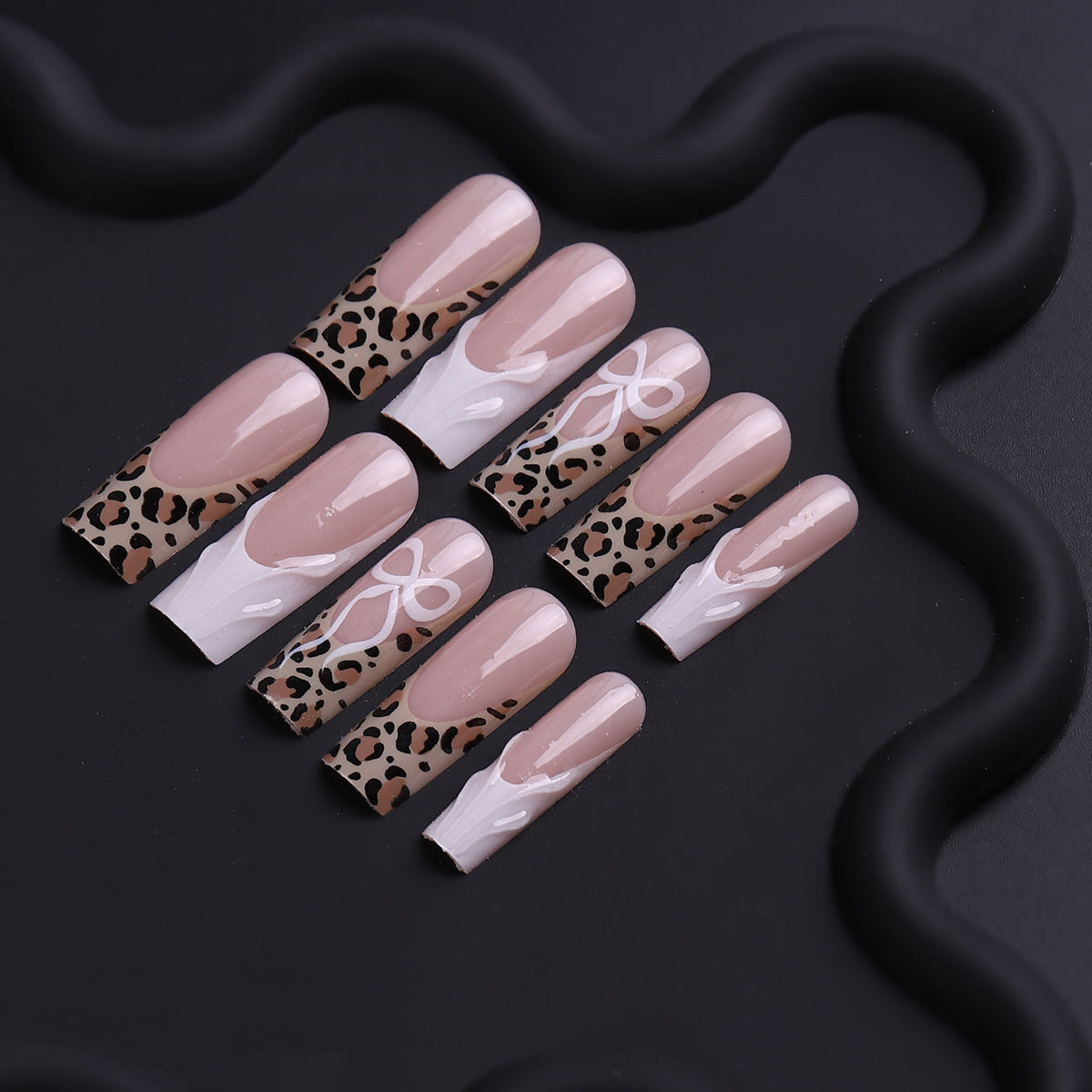 No.F690 Leopard Print Bow Fingernails Patch 24pcs/Set