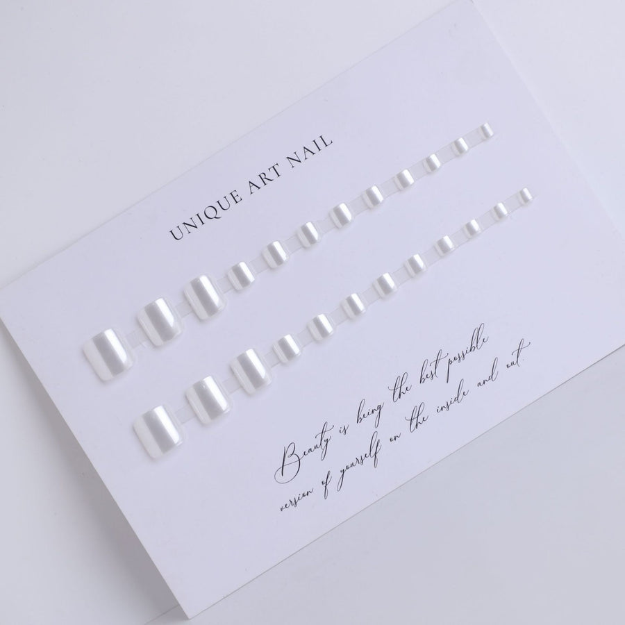 White Moonlight Removable Toenail 24pcs/Set