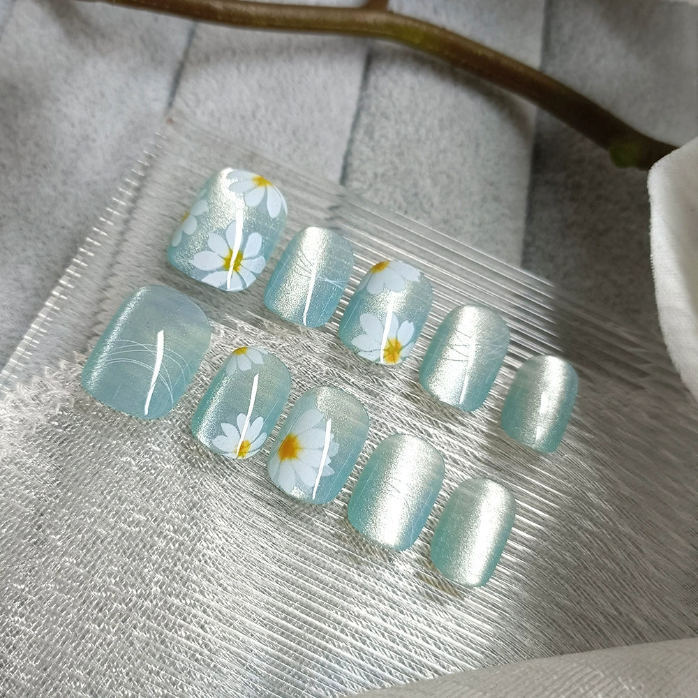 No.FP18 10pcs Light Green Cat's Eye Press-On Fingernails