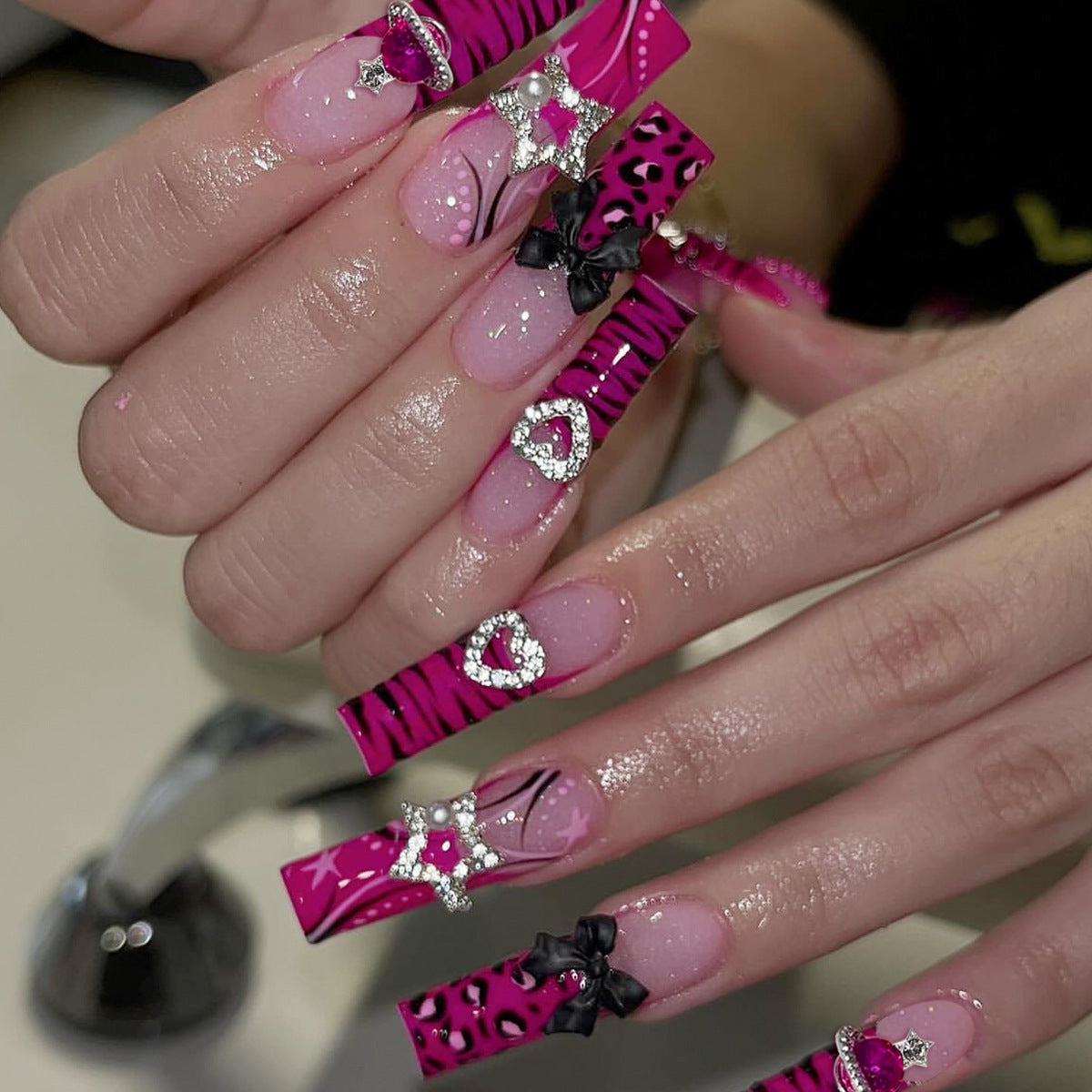 No.F687 Flower Fingernails Patch 24pcs/Set