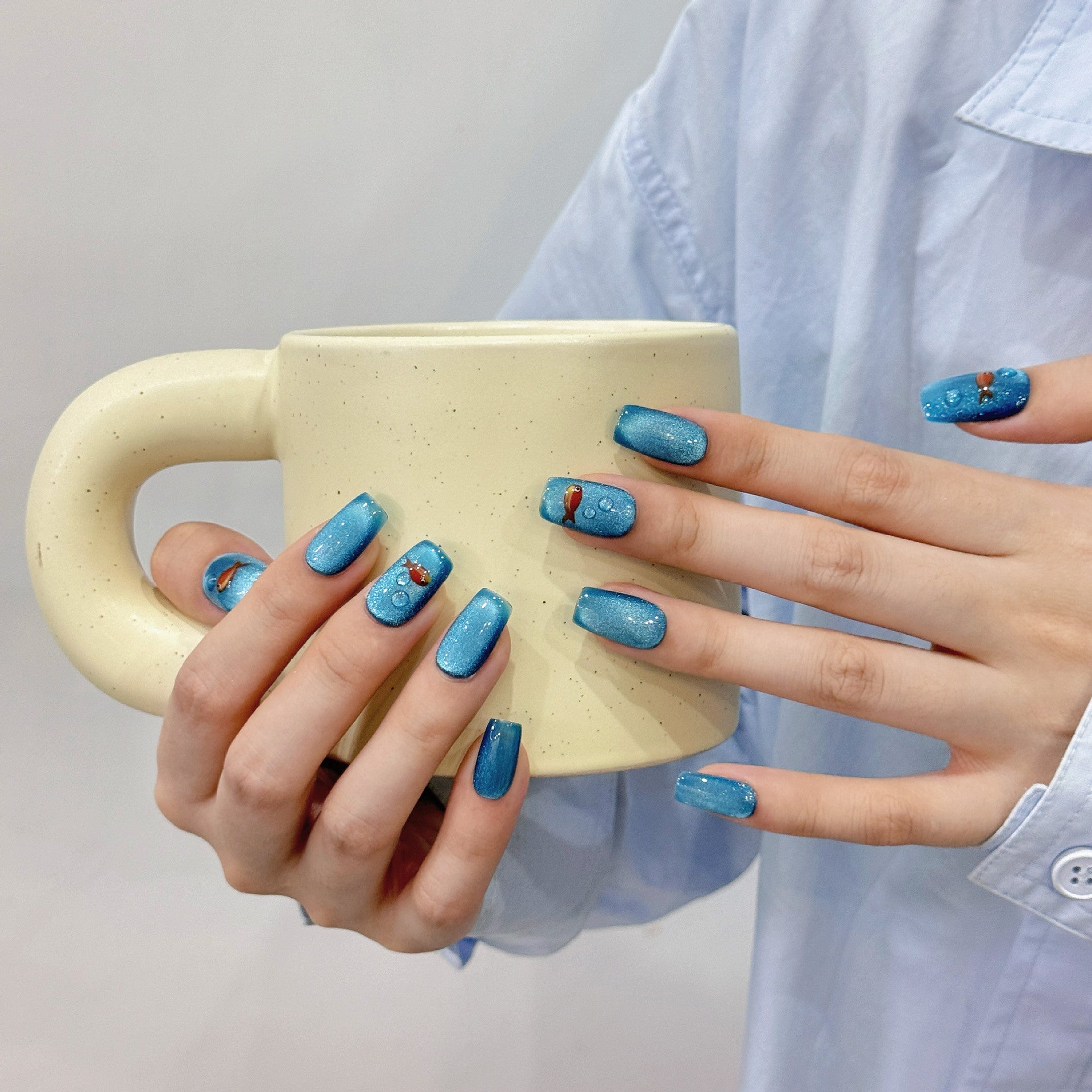 No.FP36 Blue Fish Cat's Eye Hand Made Fingernails 10pcs