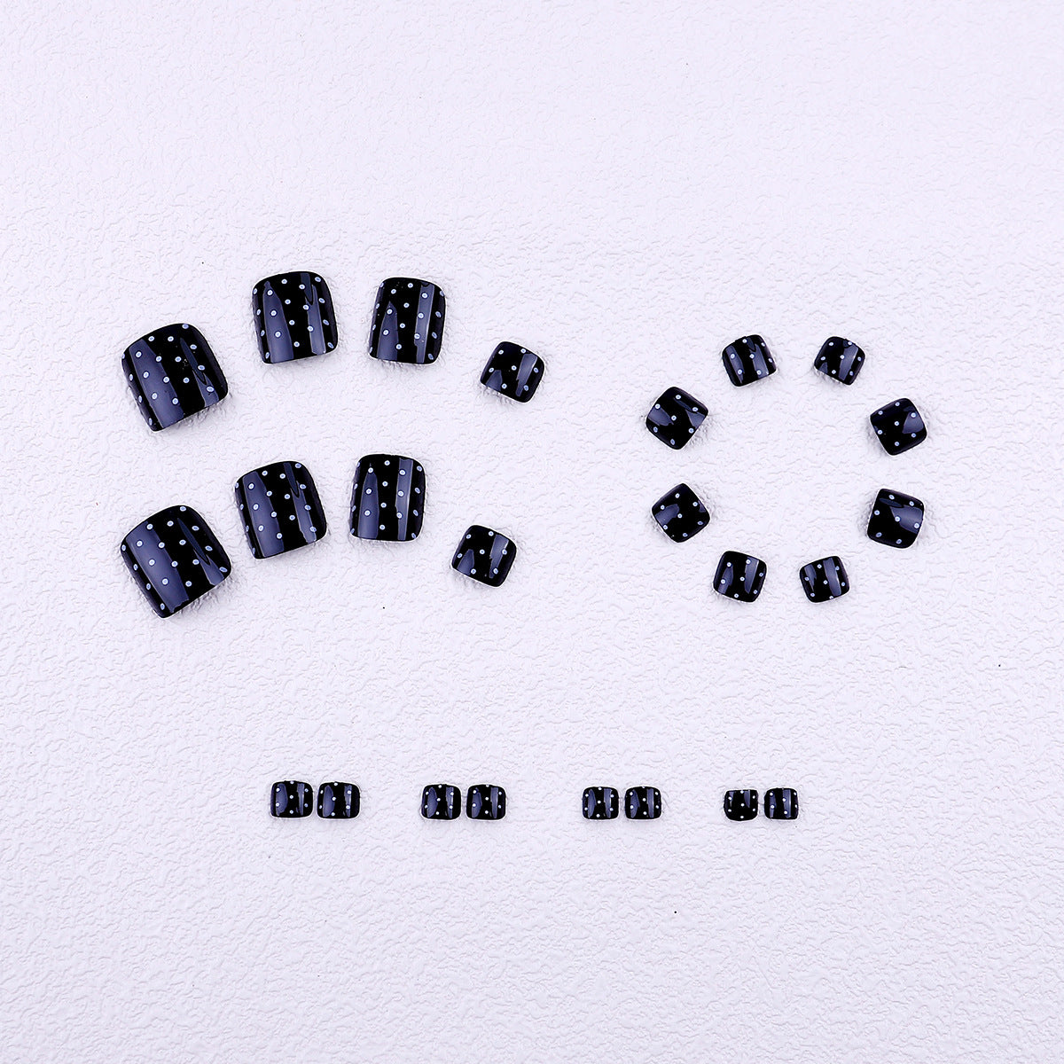 No.789 Black Polka Dots Toenails Patch 24pcs/Set