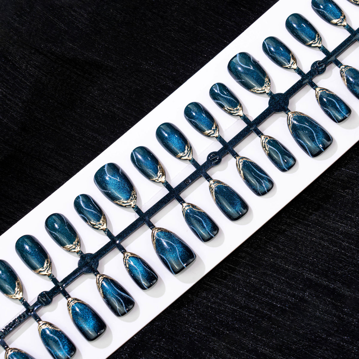 No.F632 Ocean Moon Cat's Eye Fingernails Patch 24pcs/Set