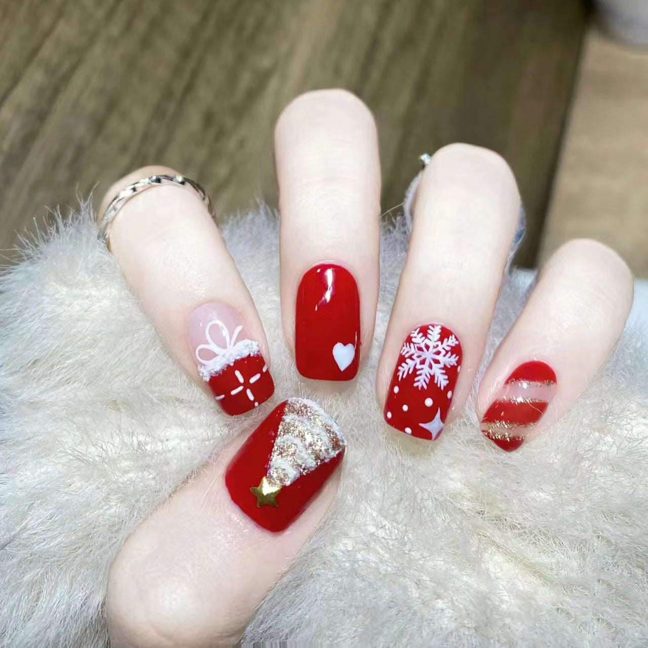 No.CM77 Christmas Tower Love Fingernails Patch 24pcs/Set