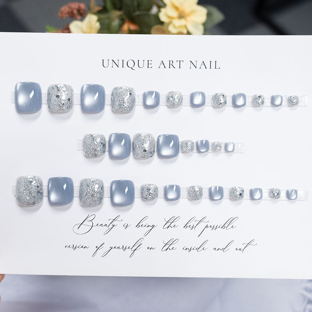 No.698 Sky Blue Cat's Eye Toenails Patch 32pcs/Set
