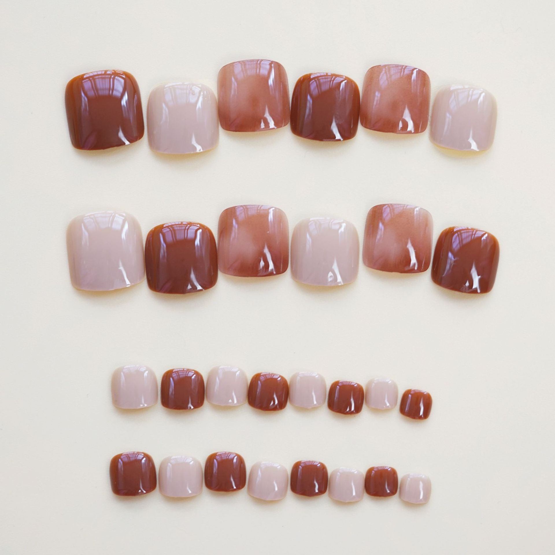 No.12 Brown Retro Short Squoval Press On Toenails 24pcs/Set