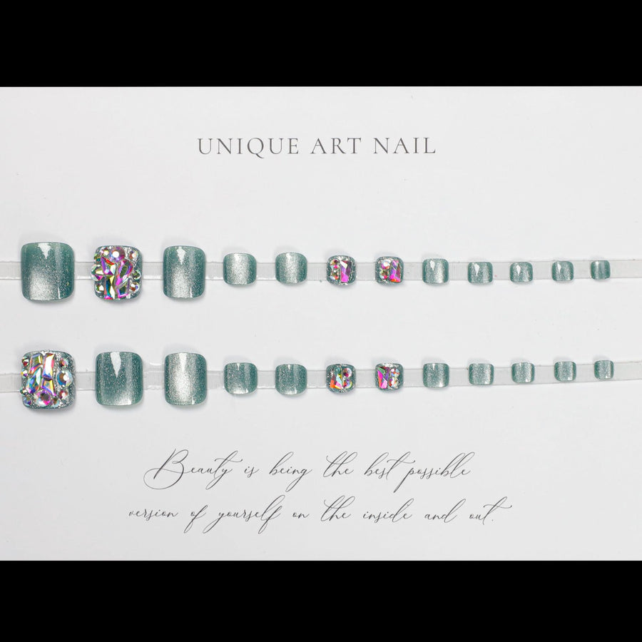 No.62 Dark Green Cat's Eye Toenails 24pcs/Set