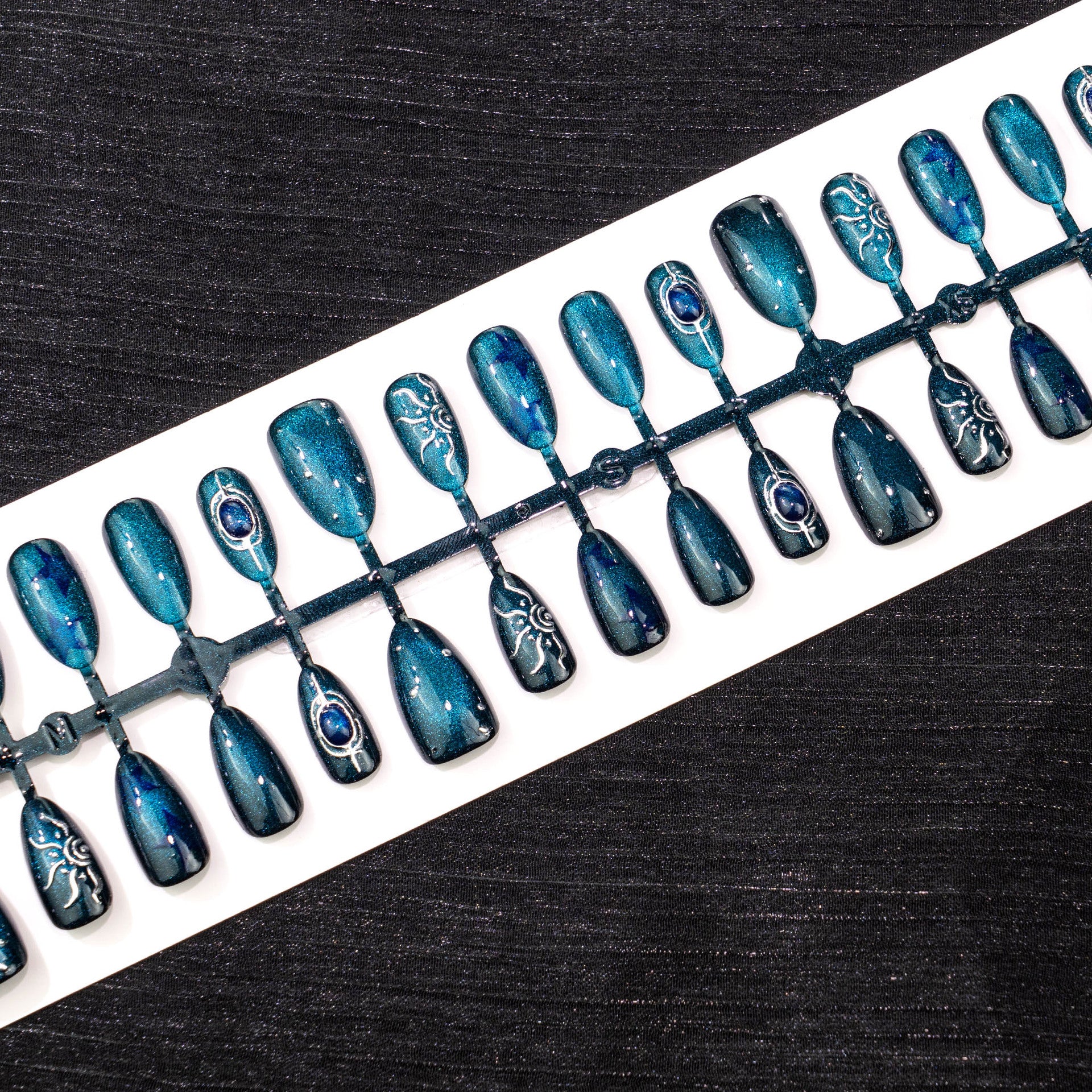 No.F856 Blue Cat's Eye Fingernails Patch 30pcs/Set