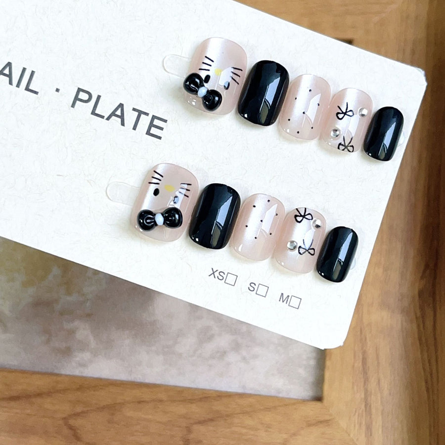 No.FP6 10pcs Cute Black Hello Kitty Press-On Fingernails