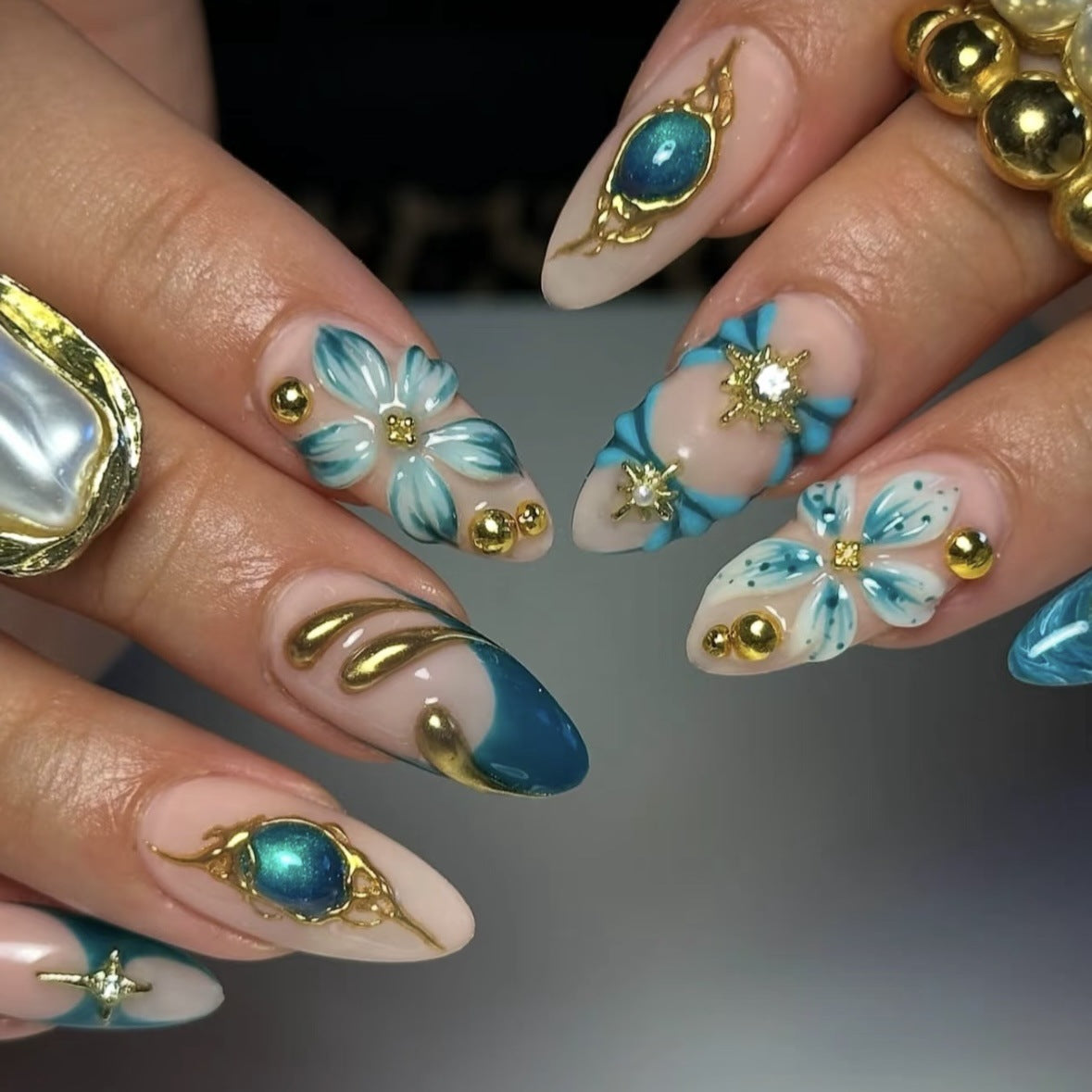 No.F804 Fashion Blue Fingernails Patch 24pcs/Set