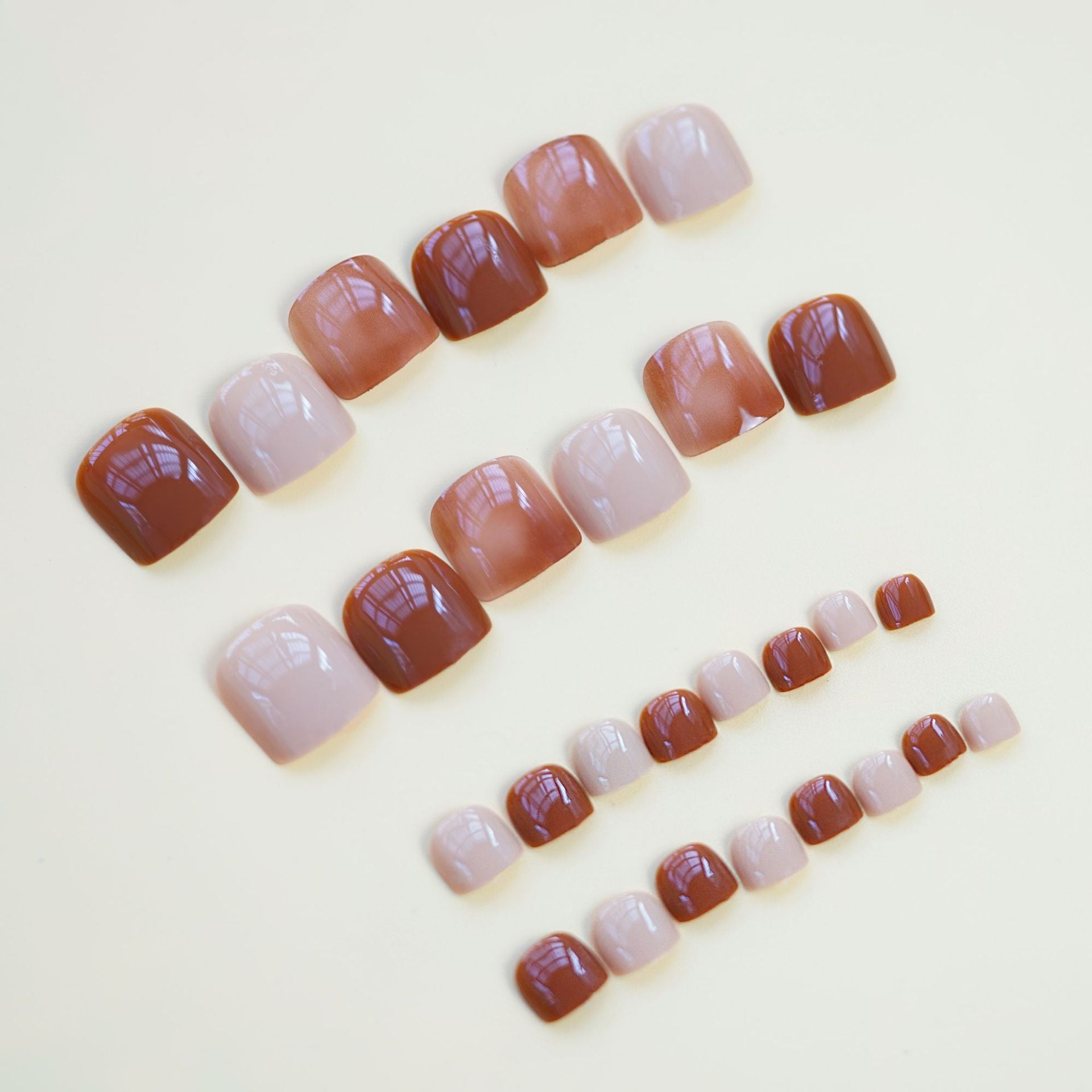 No.12 Brown Retro Short Squoval Press On Toenails 24pcs/Set