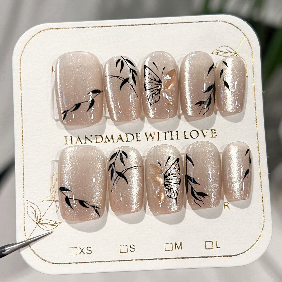 No.FP19 10pcs Nude Cat's Eye Press-On Fingernails