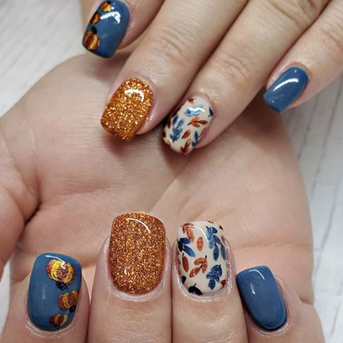 No.F260 Pumpkin Leaves Fingernails Patch 24pcs/Set