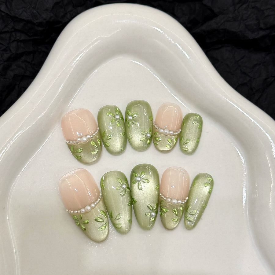 No.FP29 Green Cat's Eye Hand Made Fingernails 10pcs