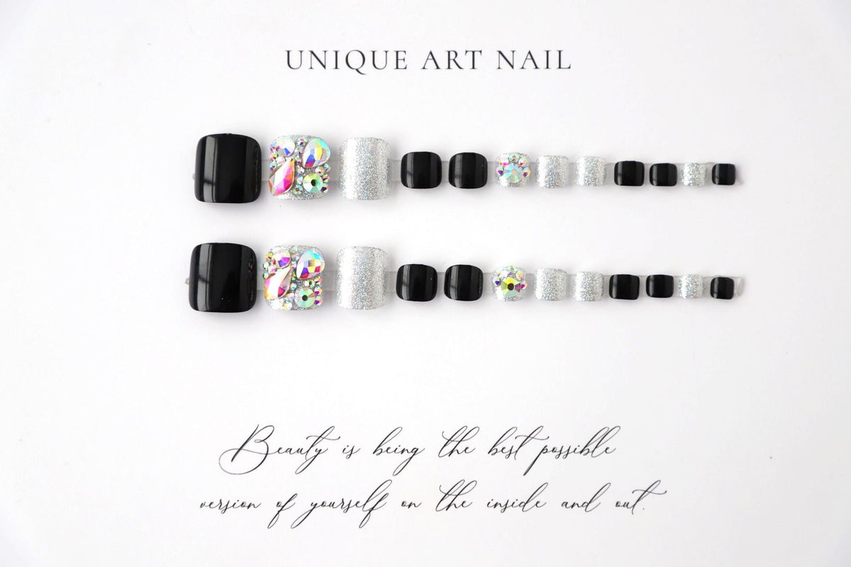 No.70 Colorful Rhinestone-Studded Toe Nails Patch 24pcs/Set