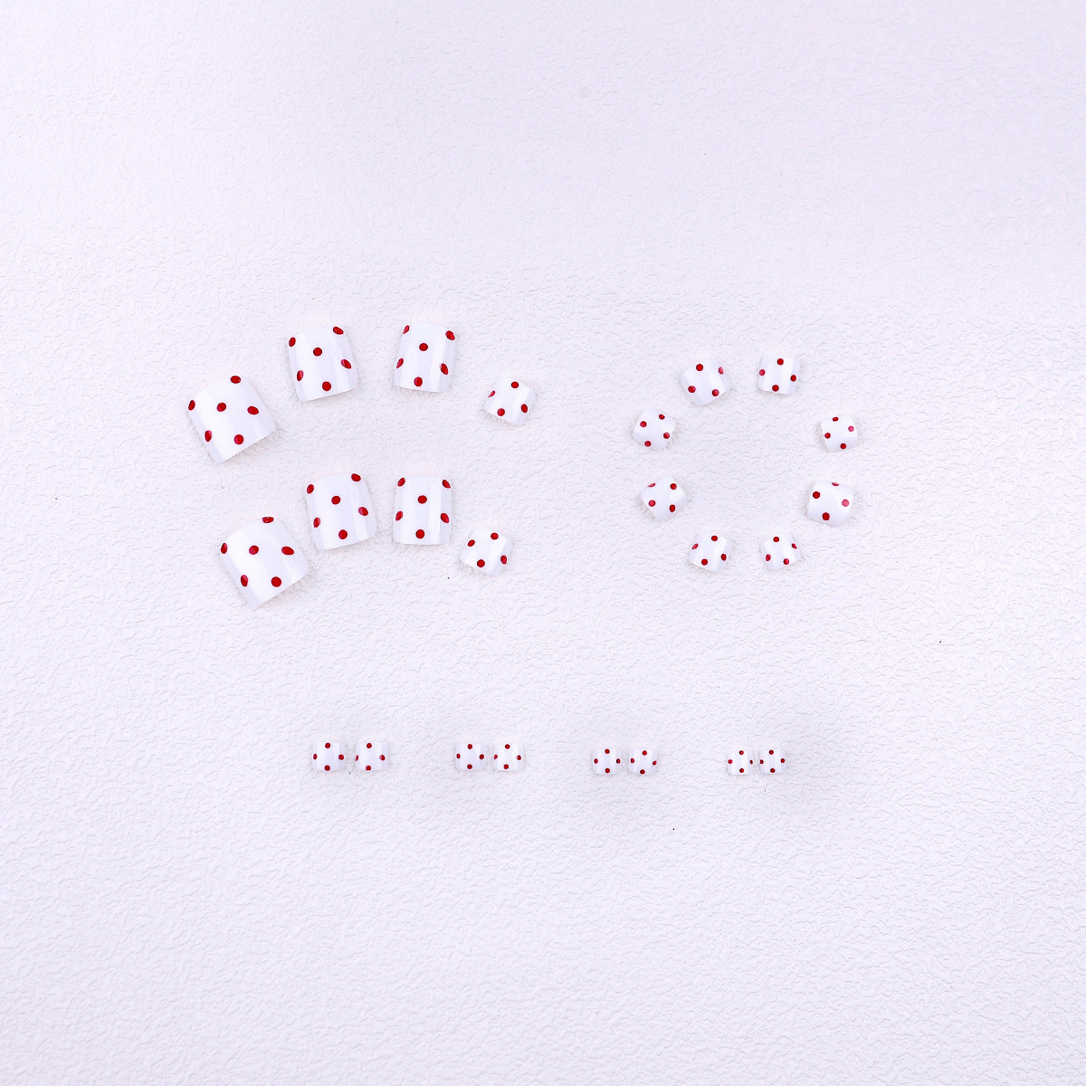 No.790 White Polka Dots Toenails Patch 24pcs/Set