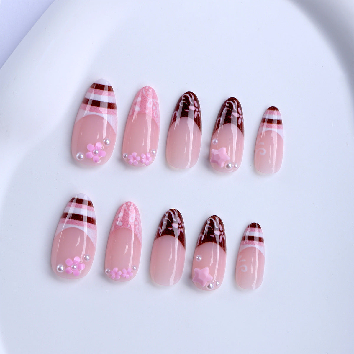 No.F647 Brown Stripes Fingernails Patch 24pcs/Set