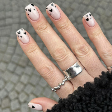 No.VN47 White Black Love Fingernails Patch 24pcs/Set