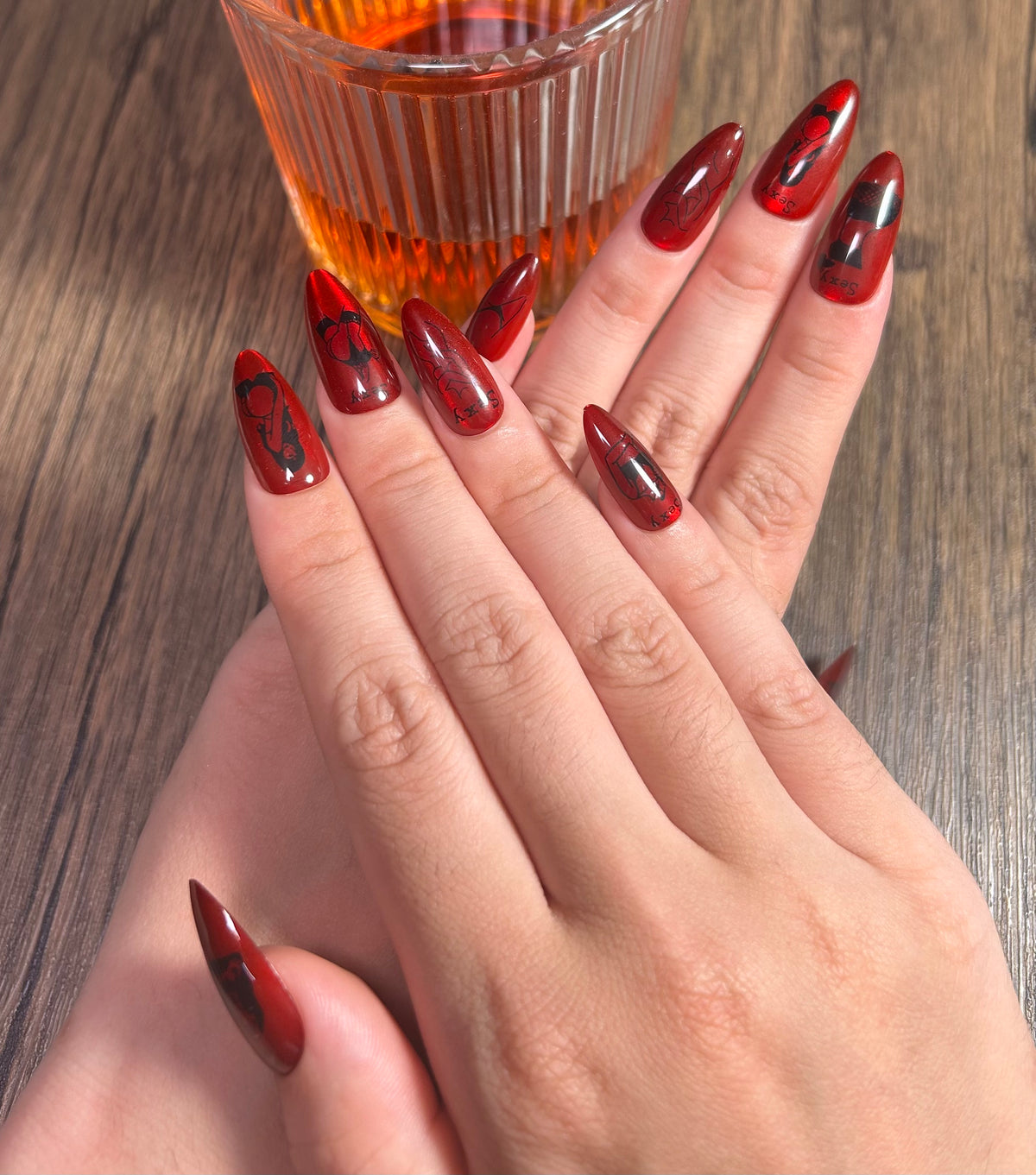 No.DF5 Sexy Red Cat’s Eye Fingernails Patch 24pcs/Set