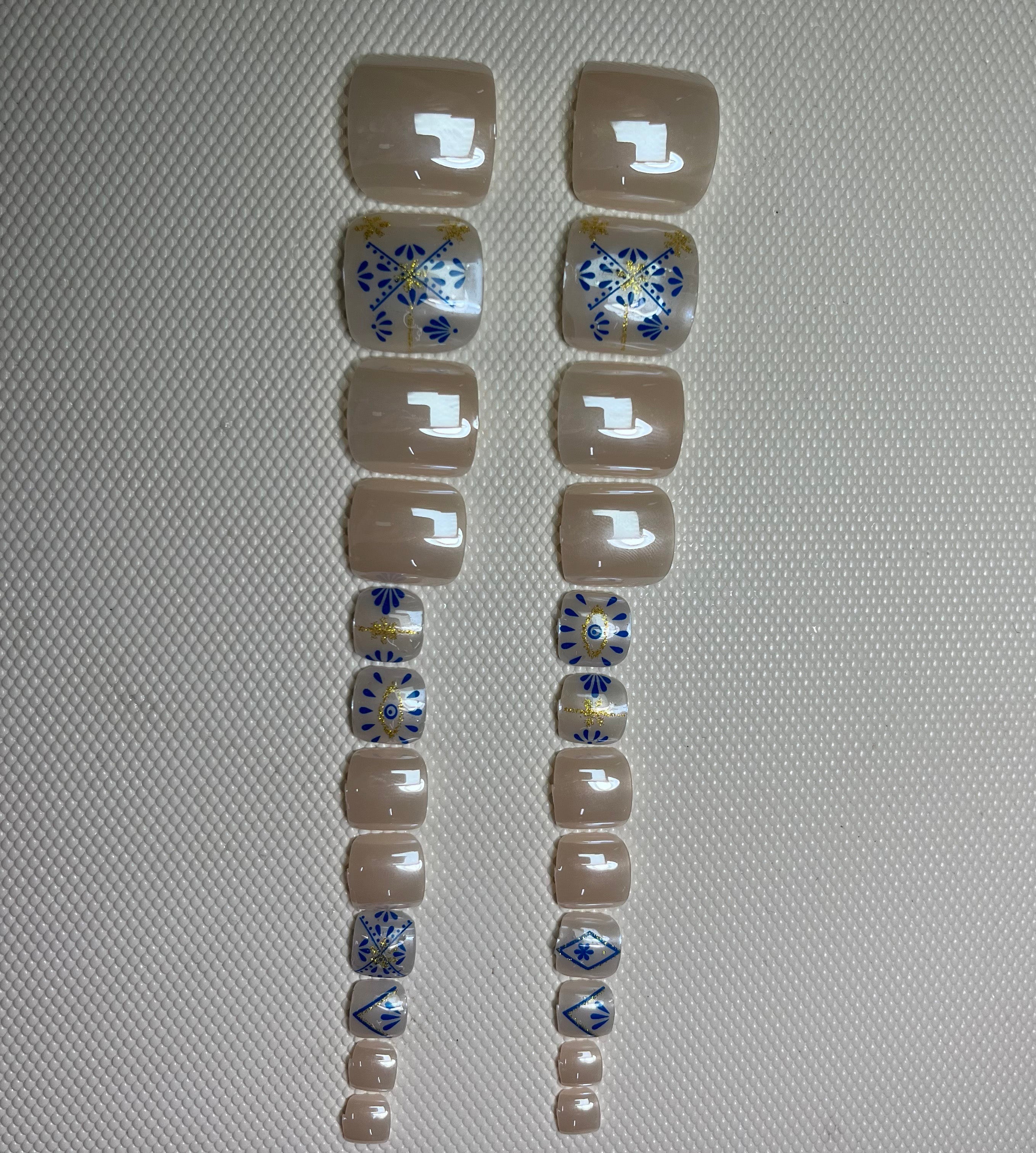 No.DT11 Blue Eyes Toenails Patch 24pcs/Set