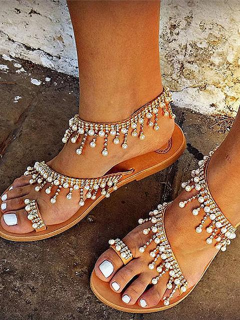 Sandalias de tacón plano con perlas y hebilla boho 